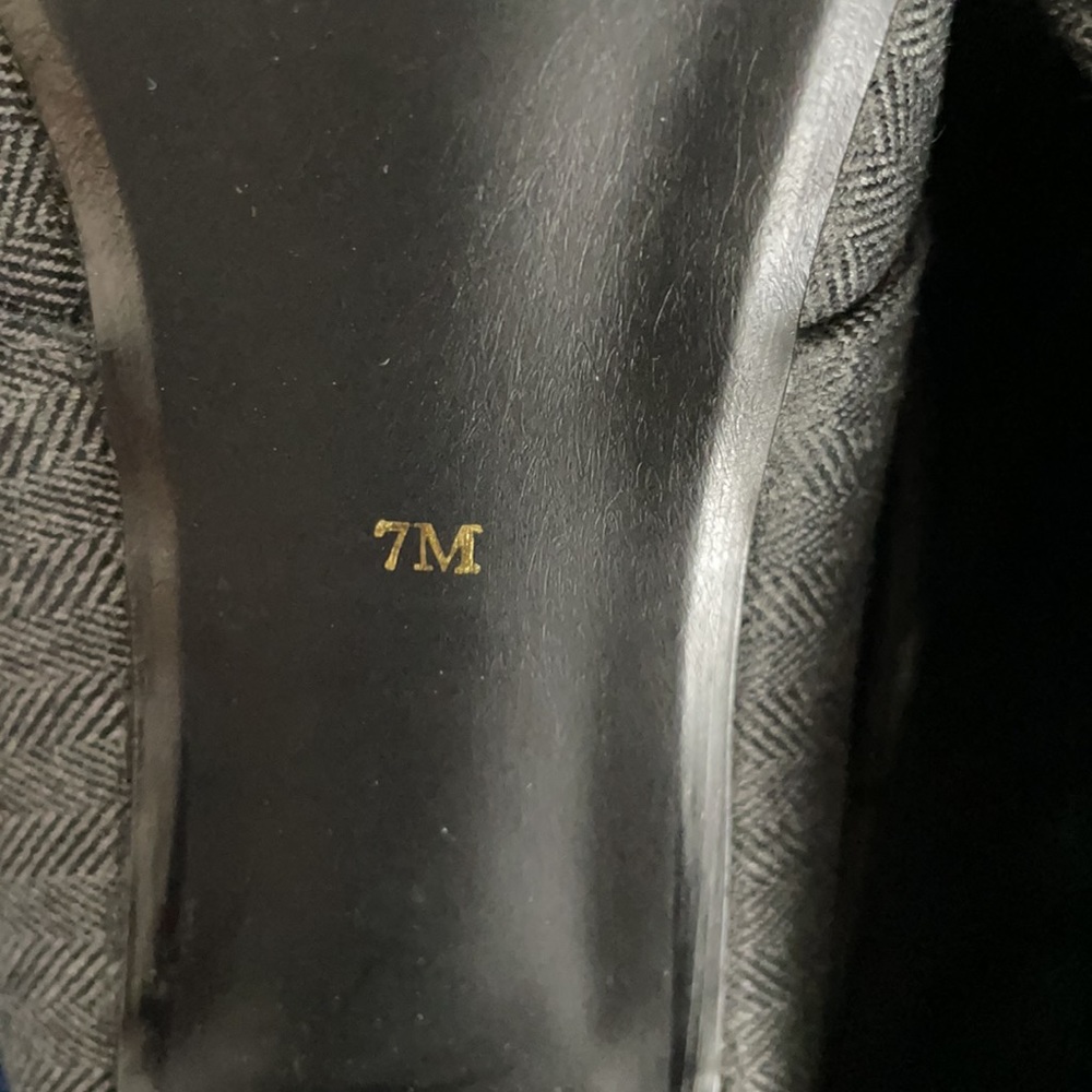 Ann Marino Heels, Size 7. - Picture 7 of 7